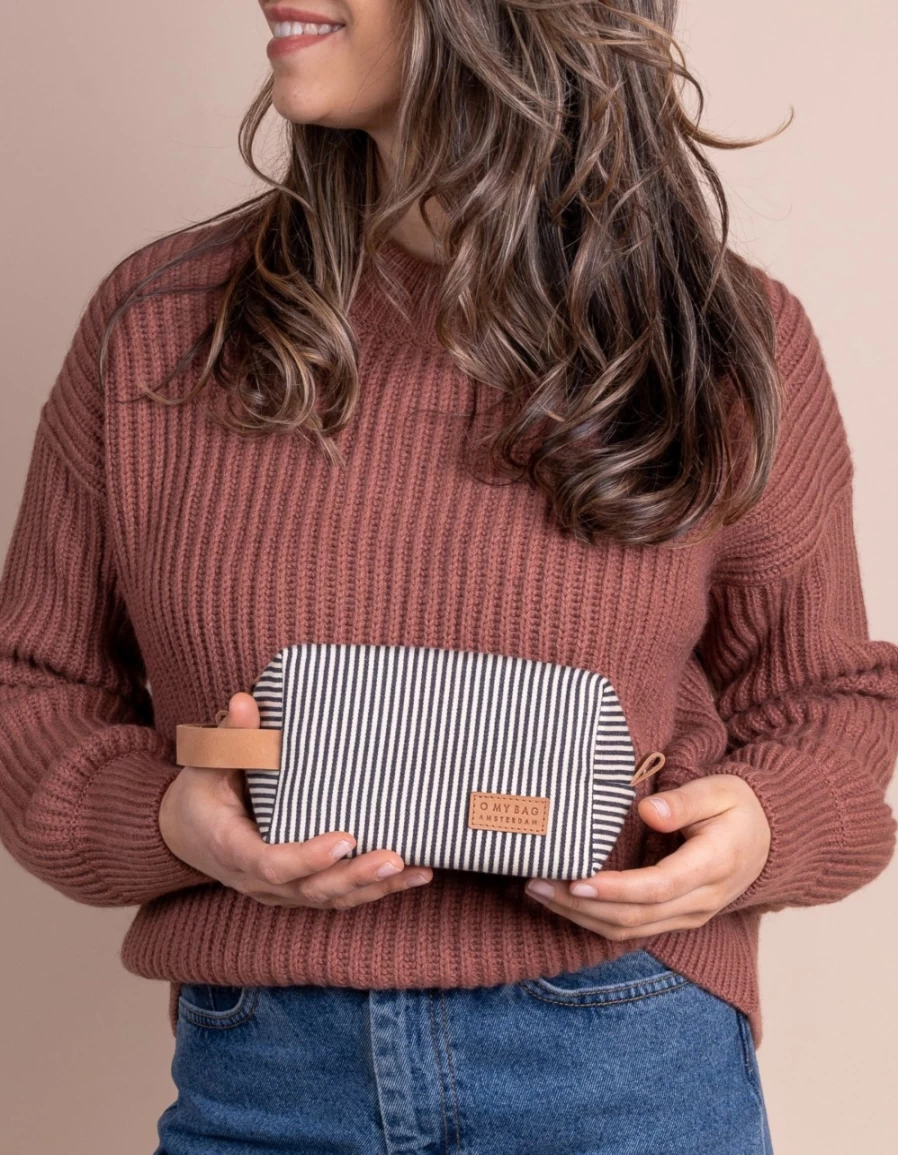 O My Bag Women's Ted Small Travel Case - Compact & Stylish Carry-On Organizer