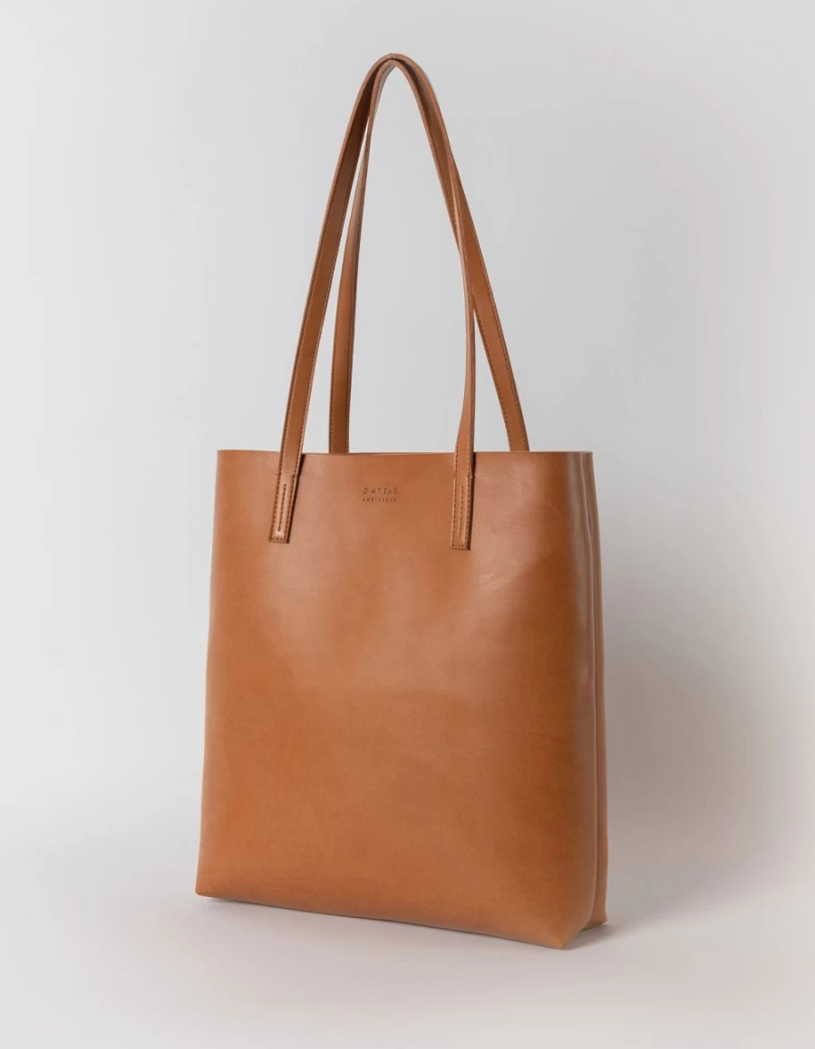 O My Bag Men's Georgia Cognac Apple Leather Bag – Premium Handcrafted Men's Accessory