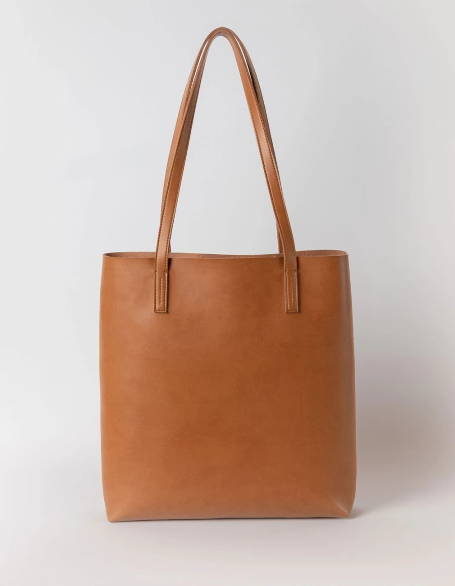 O My Bag Men's Georgia Cognac Apple Leather Bag – Premium Handcrafted Men's Accessory