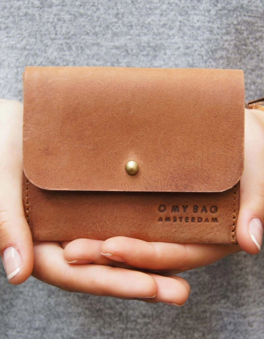 O My Bag Men's Camel Hunter Leather Cardholder - Premium Leather Wallet for Men
