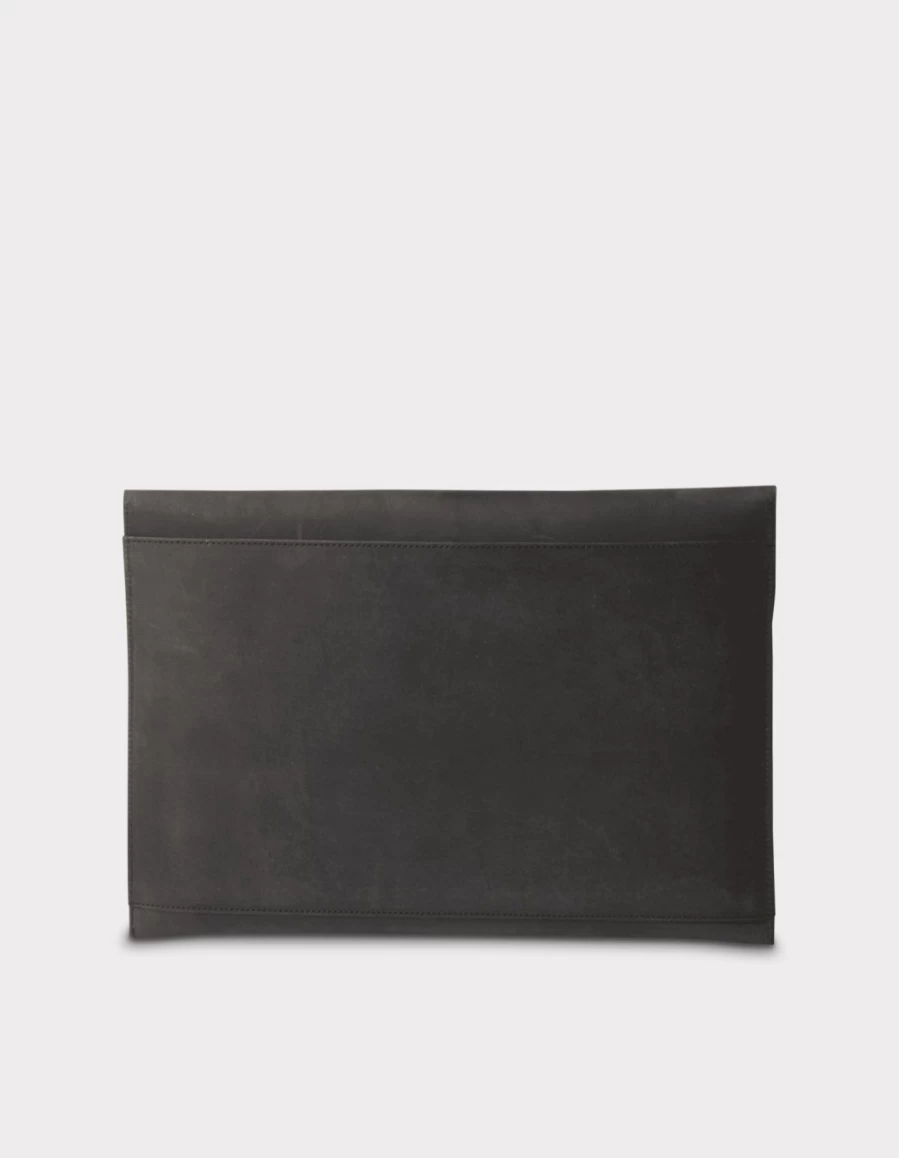 "O My Bag Women's Black Hunter Leather Laptop Sleeve for 13-Inch Laptops"