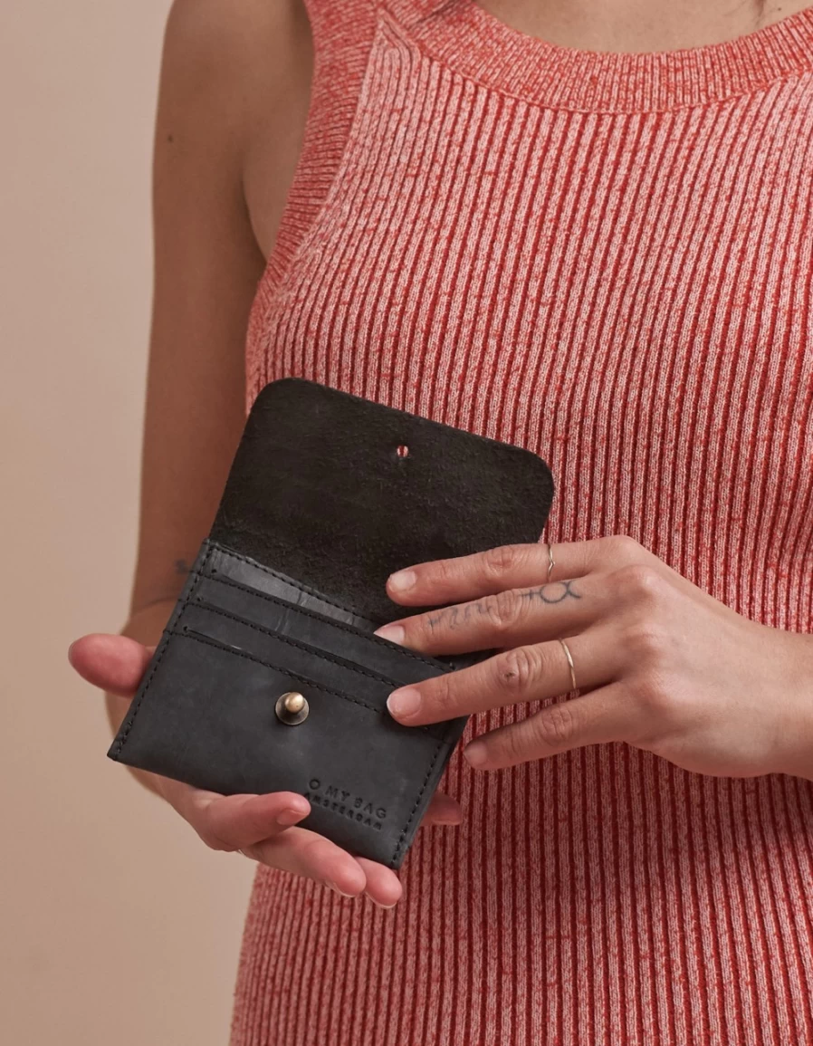 O My Bag Men's Black Hunter Leather Cardholder - Premium RFID Wallet for Men