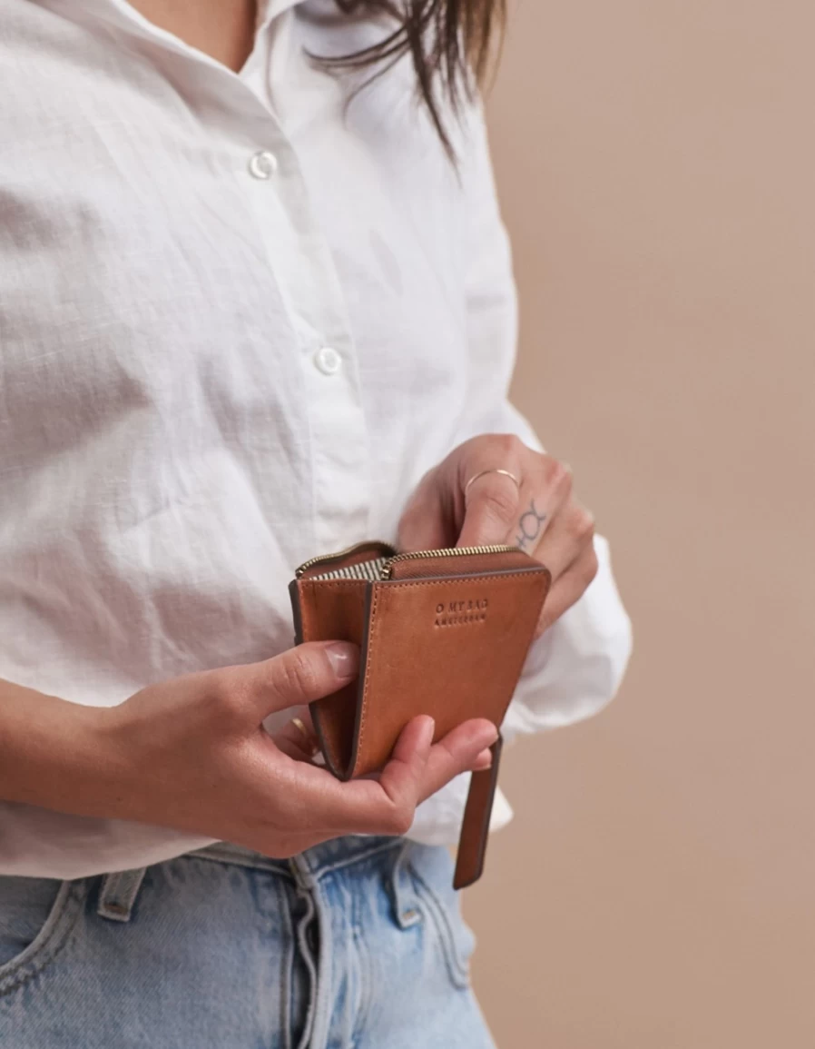O My Bag Men's Cognac Classic Leather Coco Coin Purse Wallet